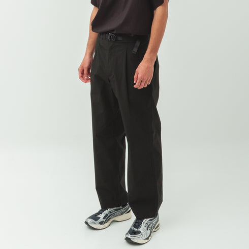 Goldwin Straight Leg Pants Biotite GZ75151 4571657141553 Fit Front Degli Uberti