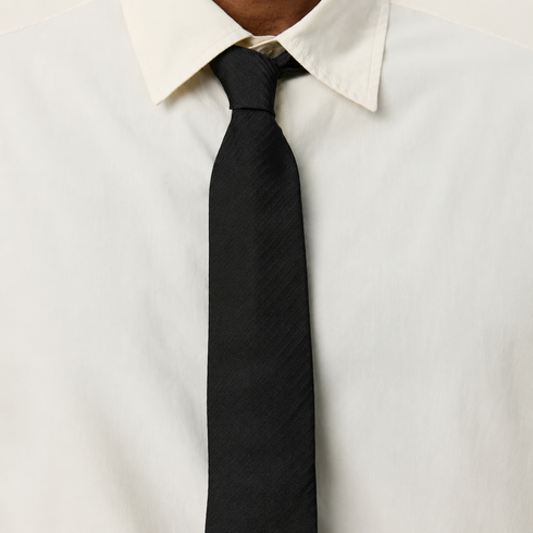Banquet Tie Black Herringbone detail