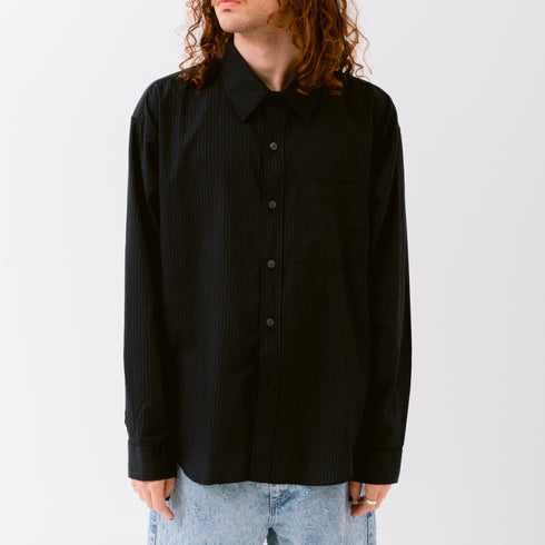 Mfpen Executive Shirt Black Pinstripe 01 Fit Detail Front Degli Uberti