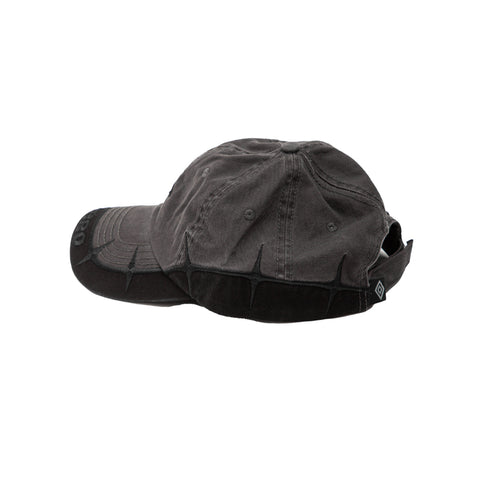 Umbro Spikes Cap Anthracite UBMW225FA14 2000277187013 Detail Degli Uberti