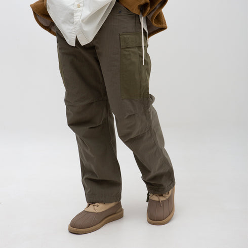 Nanamica Cargo Pants Khaki SUCS004E Degli Uberti