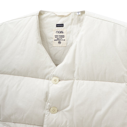 Nanamica Down Vest Ecru SUAF291E Degli Uberti