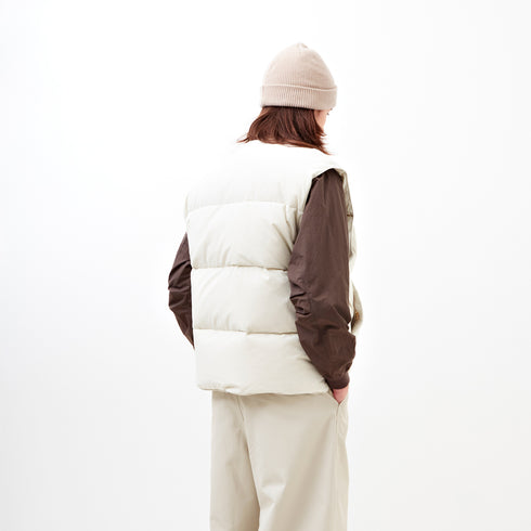 Nanamica Down Vest Ecru SUAF291E Degli Uberti