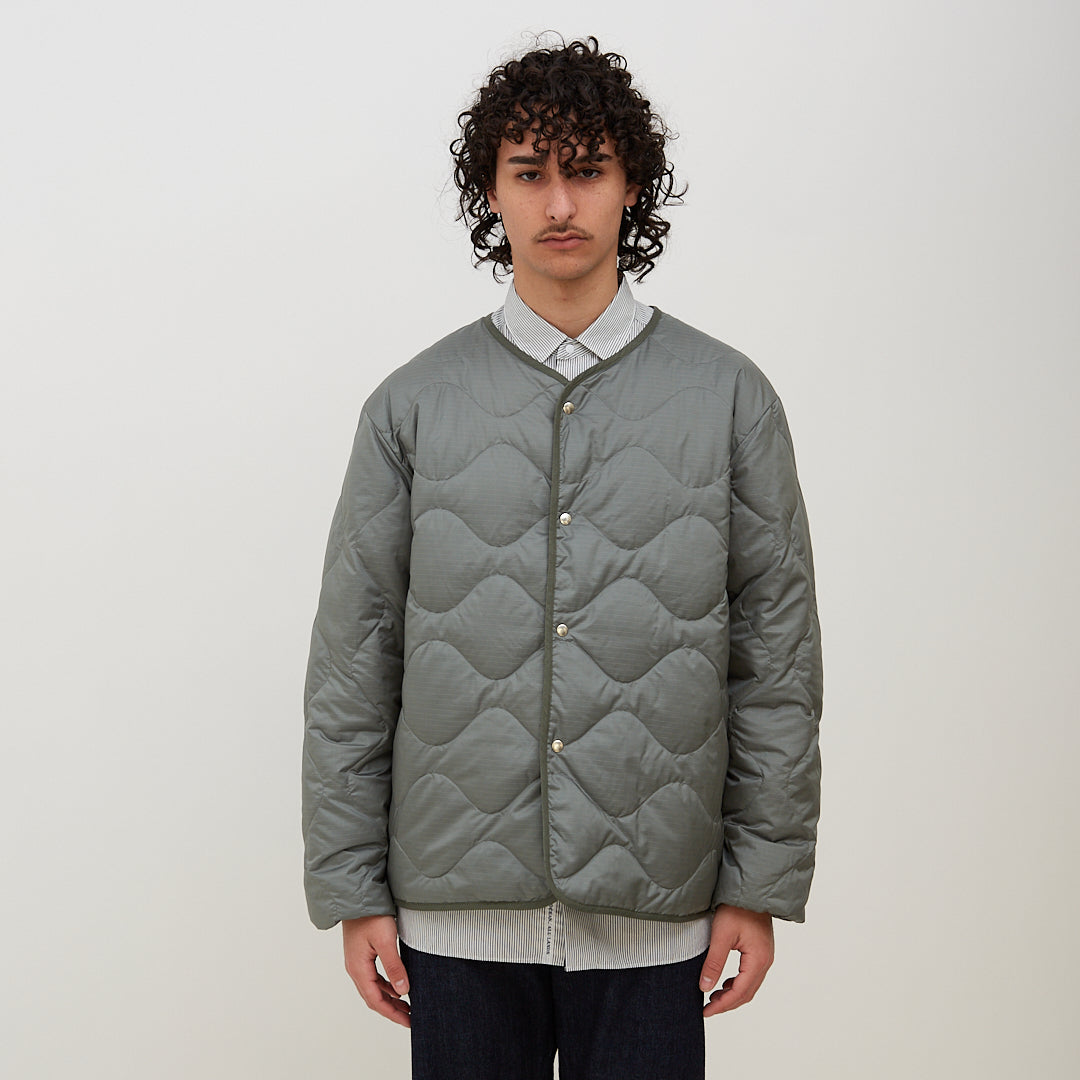 Nanamica Reversible Down Cardigan Sage Green – Degli Uberti